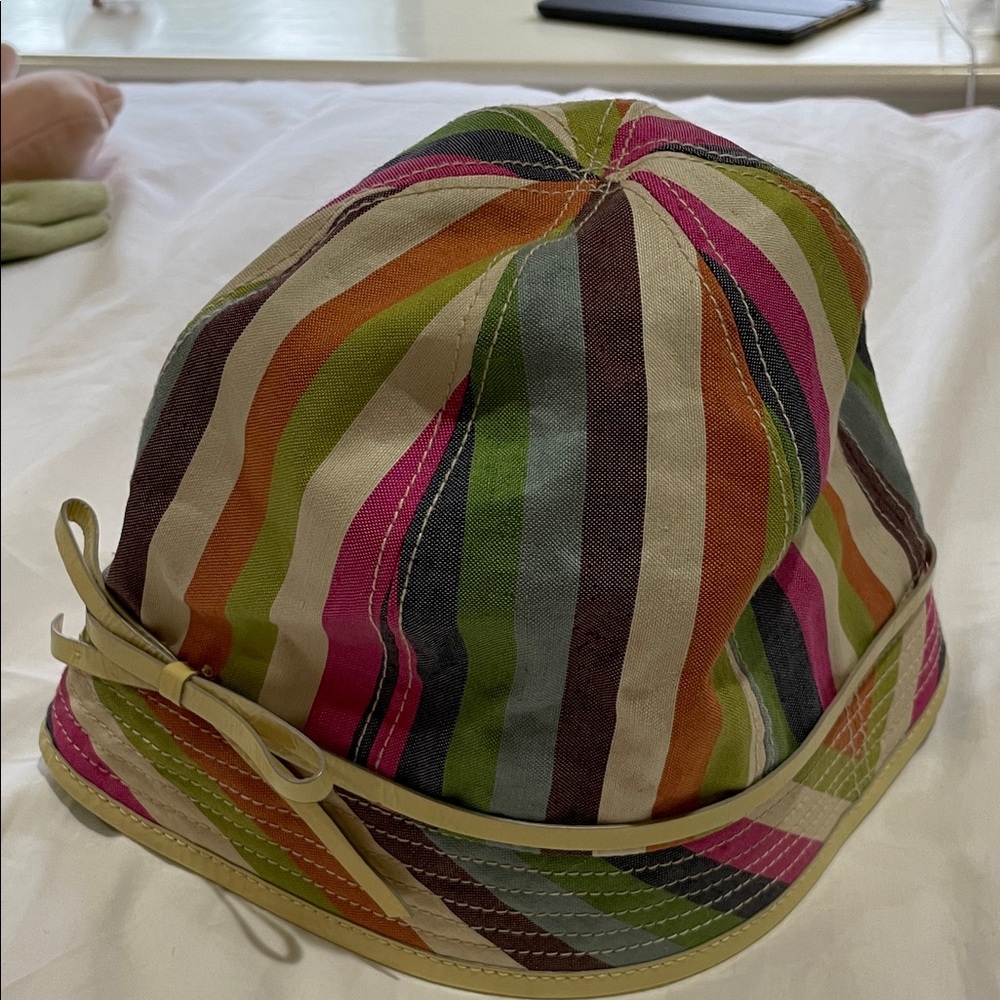 COACH Colorful Striped women’s Hat beige patent leather trim